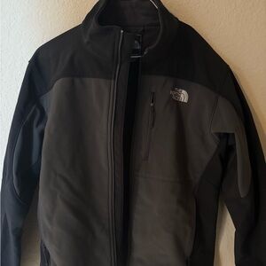 The North Face Men's Black and Gray Performance Jacket